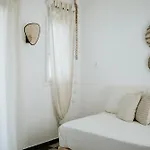 Yi & Thalassa Living By Khi 3*