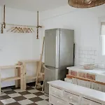 Yi & Thalassa Living By Khi Gæstehus Kythnos
