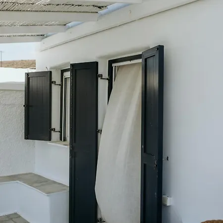 Yi & Thalassa Living By Khi Gæstehus Kythnos