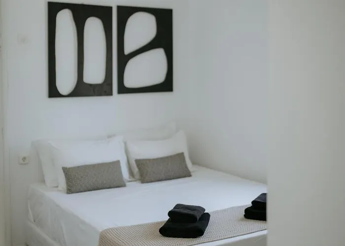 Yi & Thalassa Living By Khi Kythnos