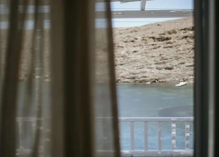 Yi & Thalassa Living By Khi