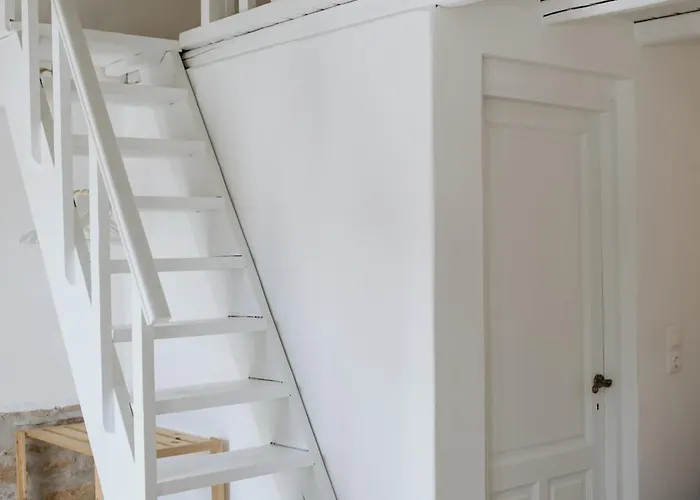 Gasthof Yi & Thalassa Living By Khi Kythnos